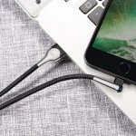 Baseus Sharp-bird Mobile Game Cable - Lightning USB кабел за iPhone, iPad и iPod с Lightning (100 см) (черен) 1