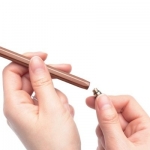 Elago Stylus Pen Hexa - алуминиева писалка за iPhone, iPad и капацитивни дисплеи (кафяв) 2