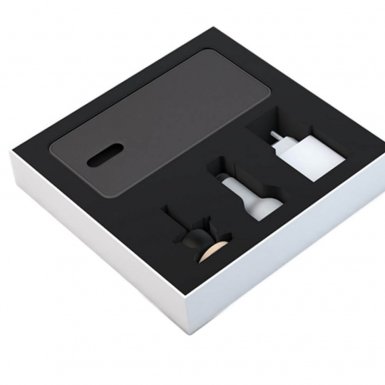 Huawei SuperCharge Gift Box - оригинален комплект кожен кейс, зарядно за кола, USB-C кабел и магнитна поставка за Huawei Mate 9